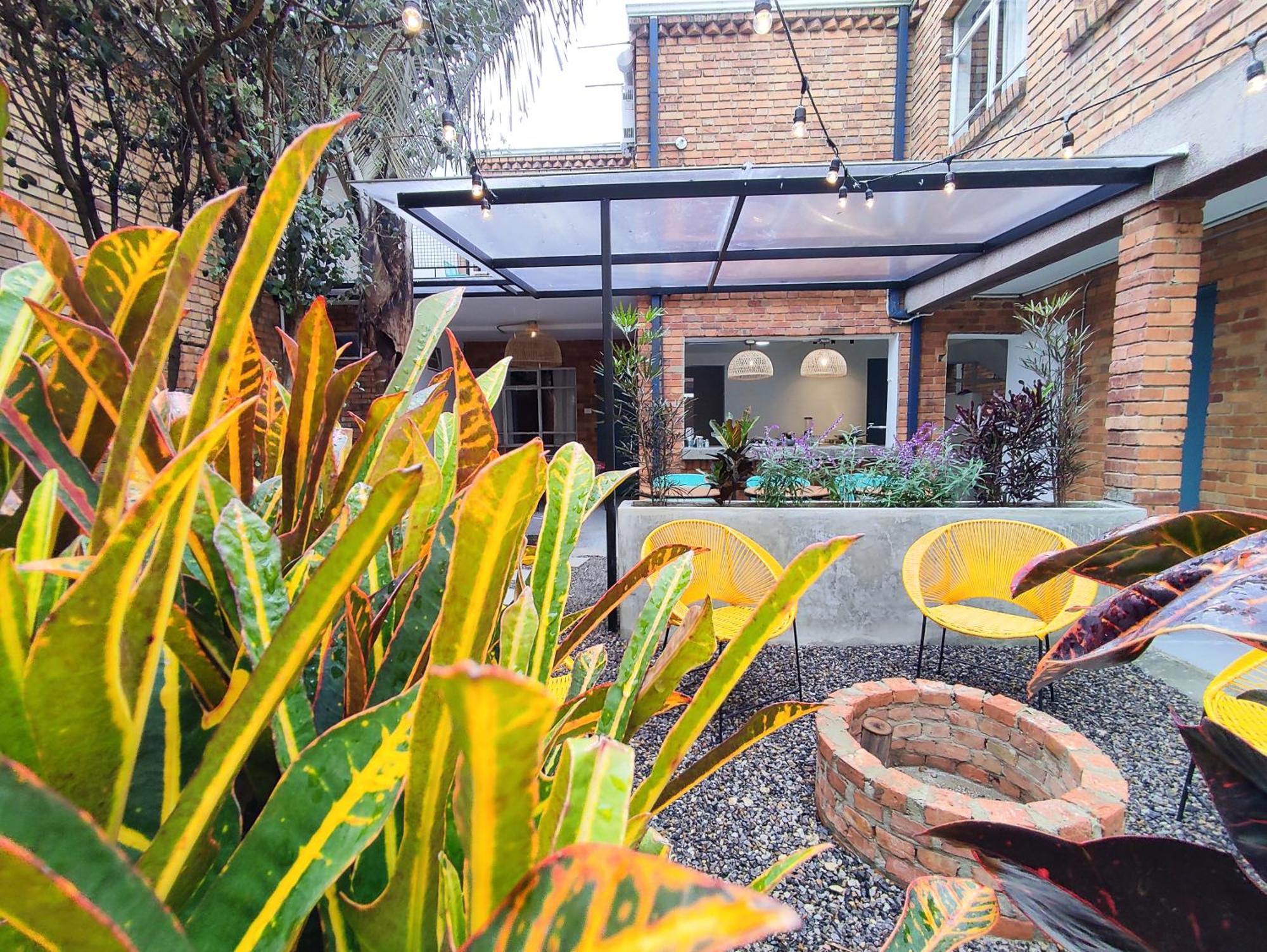 Trip Monkey Chapinero Hostel Bogota Exterior photo